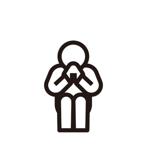 おにぎりを食べる（座る）